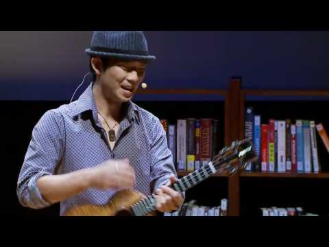 Jake Shimabukuro et son ukulele à TEDx Tokyo